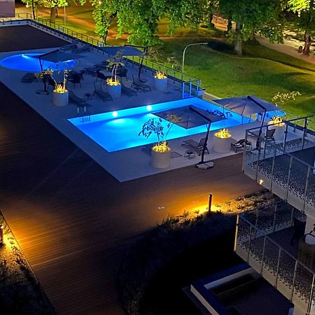 Apartamenty Navigator- Nadmorskie Tarasy Port Kołobrzeg Buitenkant foto