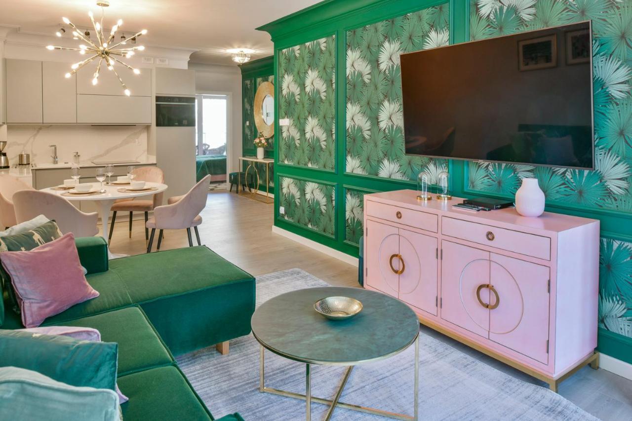 Apartamenty Navigator- Nadmorskie Tarasy Port Kołobrzeg Buitenkant foto
