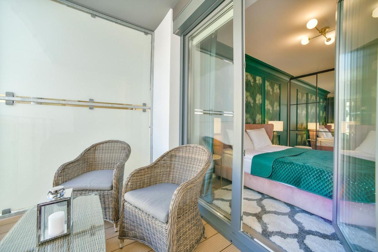 Apartamenty Navigator- Nadmorskie Tarasy Port Kołobrzeg Buitenkant foto